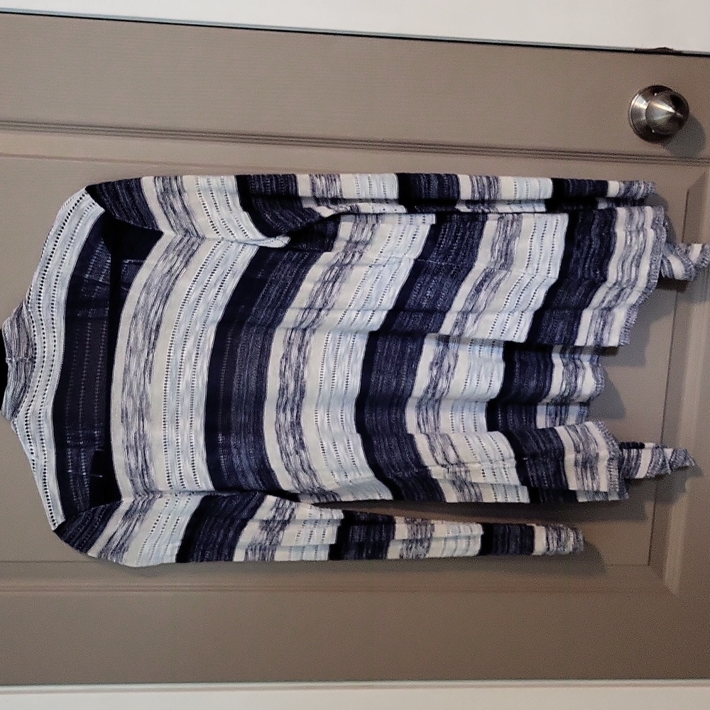 Cardigan - Picture 3 of 3
